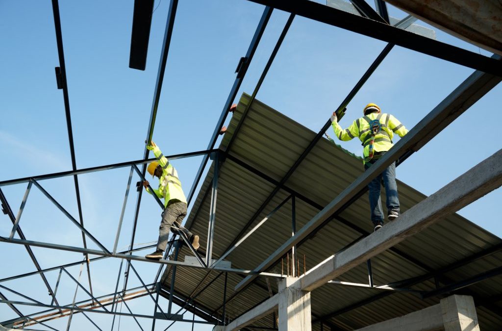 CONSTRUCTION INDUSTRY EXPERIENCES DECLINING MOMENTUM, BRIGHTER YEAR AHEAD PREDICTED